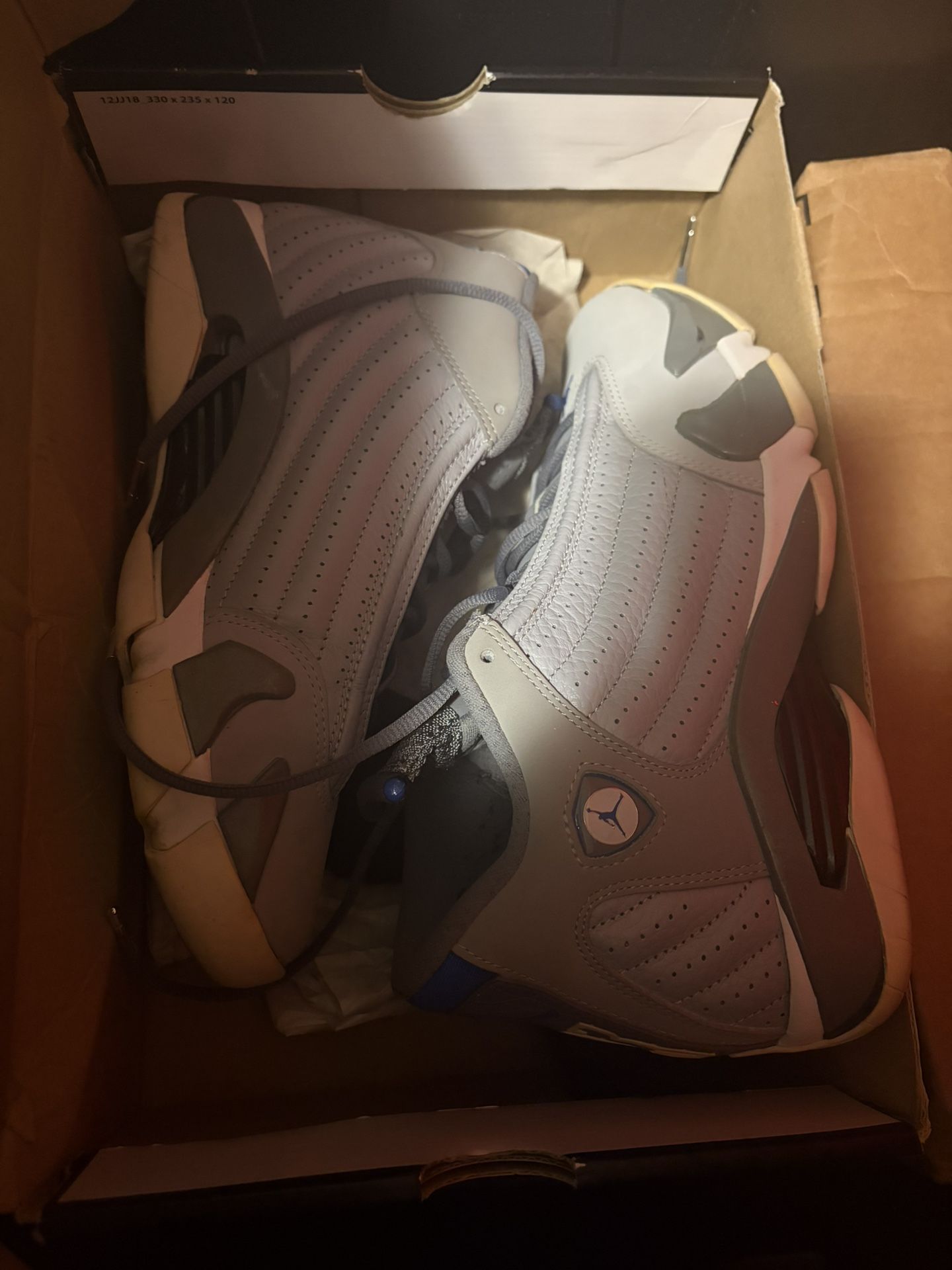 Air Jordan Retro Wolf Gray 14