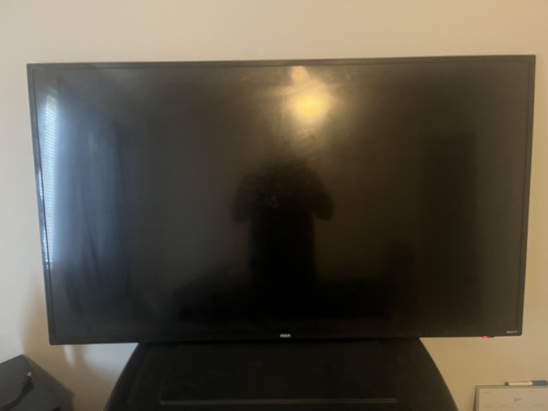42 Inch RCA Roku Smart Tv