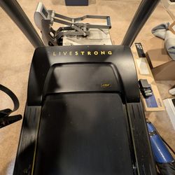 Livestrong Treadmill LS 13.0T