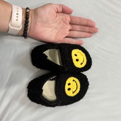 House Slippers For A 1 Year Old 