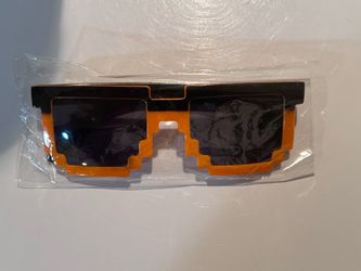 LOOTCRATE Exclusive Sunglasses Orange Black Glasses Gamer 8-Bit pixel