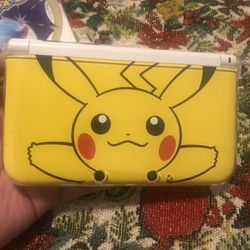 Nintendo 3ds Xl Pikachu Edition 2012 Rare Mint Condition