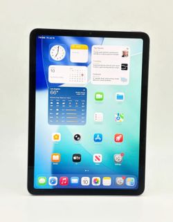 Apple iPad Air 5 with Apple M1 Processor 64GB  wifi + Cellular in Good Condition!