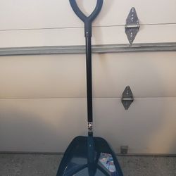 Snow Shovel 