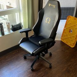 Secret Lab Gaming Chair Large 