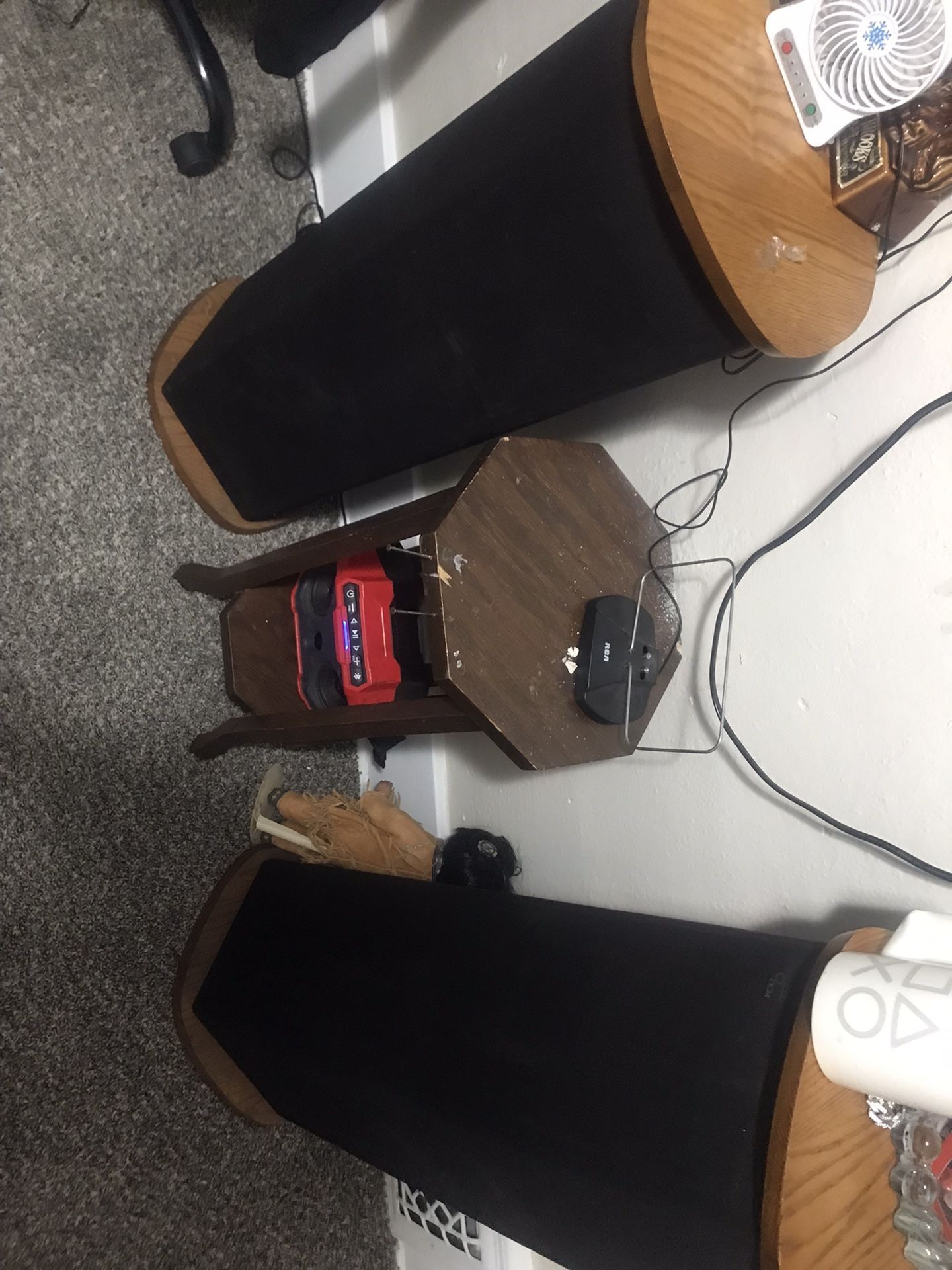 tower speakers