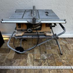 RIDGID Table Saw With Stand