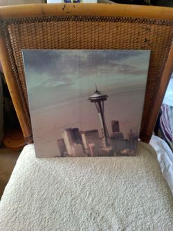 FOO FIGHTERS - Sonic Highway - Vinyl Album. Seattle Cover.  VG VG+. Rare Album Cover.