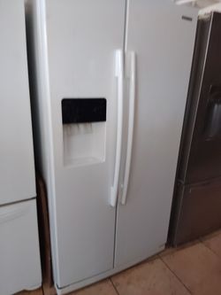 Samsung Refrigerator Everything good