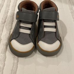 Baby Shoes 