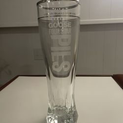12 Goose Island Beer Co. Pilsner Glasses