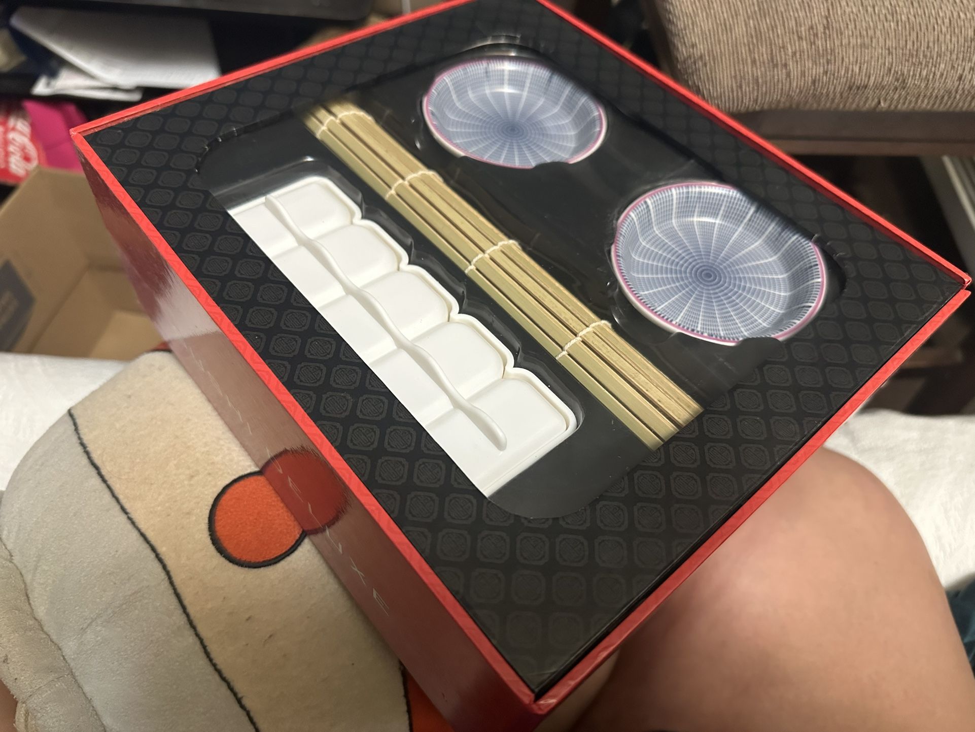 Sushi Deluxe Kit And Book
