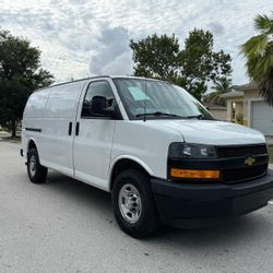 2021 Chevrolet Express 2500