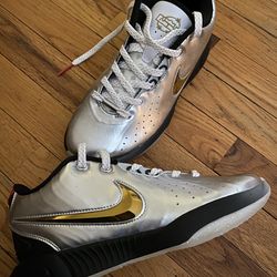 New and barely used shoes