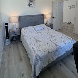 Full bed with mattress