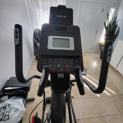 Sole Elliptical E25 