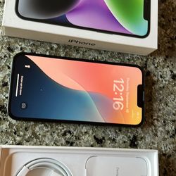 iPhone 14 128gb T-Mobile Metro With Box and Charger