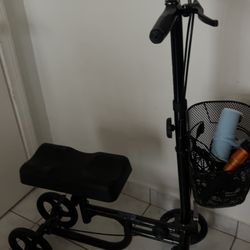 knee stroller