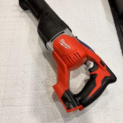 📌Milwaukee M18 18V Lithium-Ion Cordless SAWZALL Reciprocating Saw (Tool-Only) 👉PRECIO FIRME👉$90 