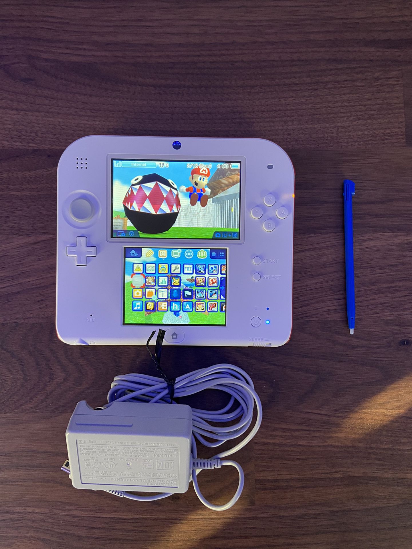 Nintendo 3DS (Loaded With Games!!)