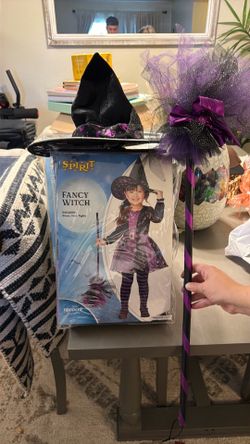 Witch costume