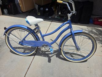 Huffy Cranbrook Cruiser Bicycle