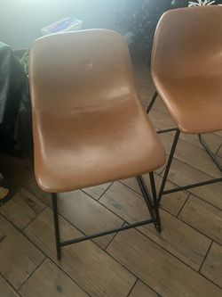 bar stool