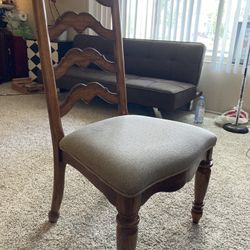 Vintage Wooden Chair 