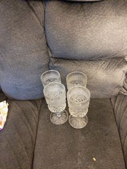 4 glass set