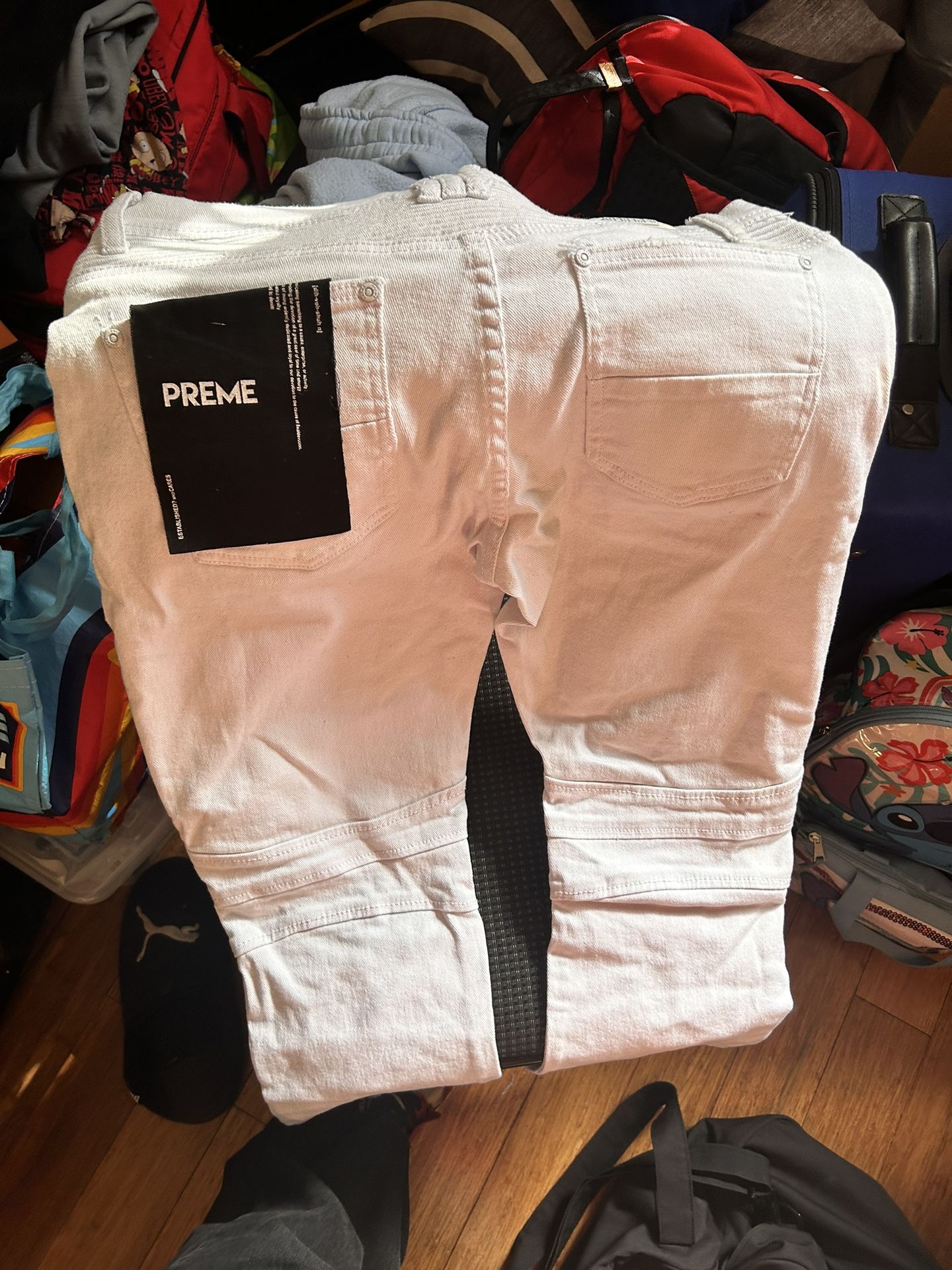 Designer Jeans Different Sizes 20 Each