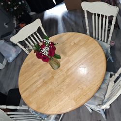 Round Dinning Table 