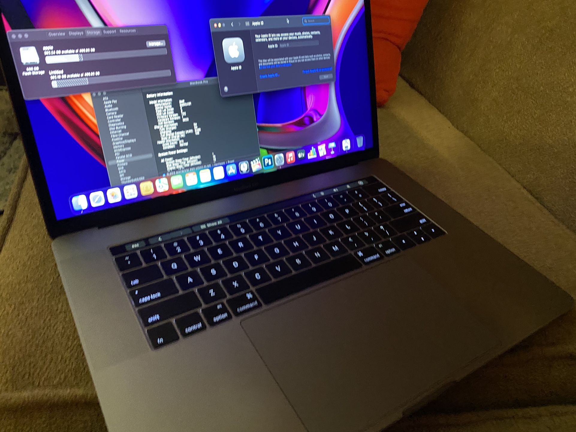 2016 MacBook Pro  15 -2.7 I7-16Gb -500 Ssd 