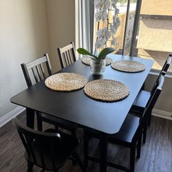 Kitchen Table 