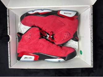 Size 10 jordan 6 toros