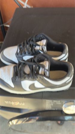 Nike dunks pandas
