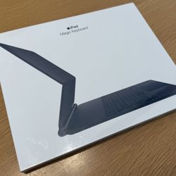 Magic Keyboard for iPad Pro 12.9-inch (3rd, 4th, and 5th generation)