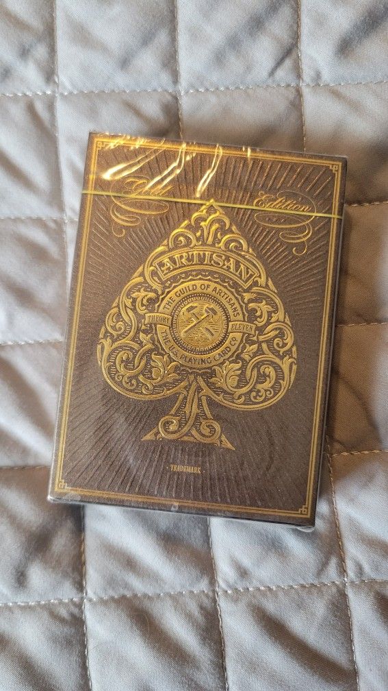 Theory 11 Gold Edition 2019 Artisan Playing Cards
