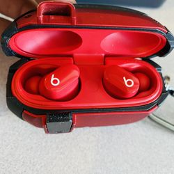 Beats Studio Buds (Red)