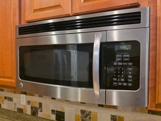 GE Microwave Over the Range