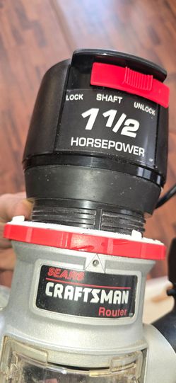 Sears Craftsman 1-1/2 horsepower Router