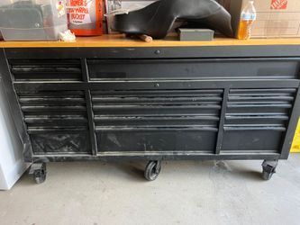 Husky tool box