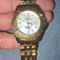 Women’s gold tone watch