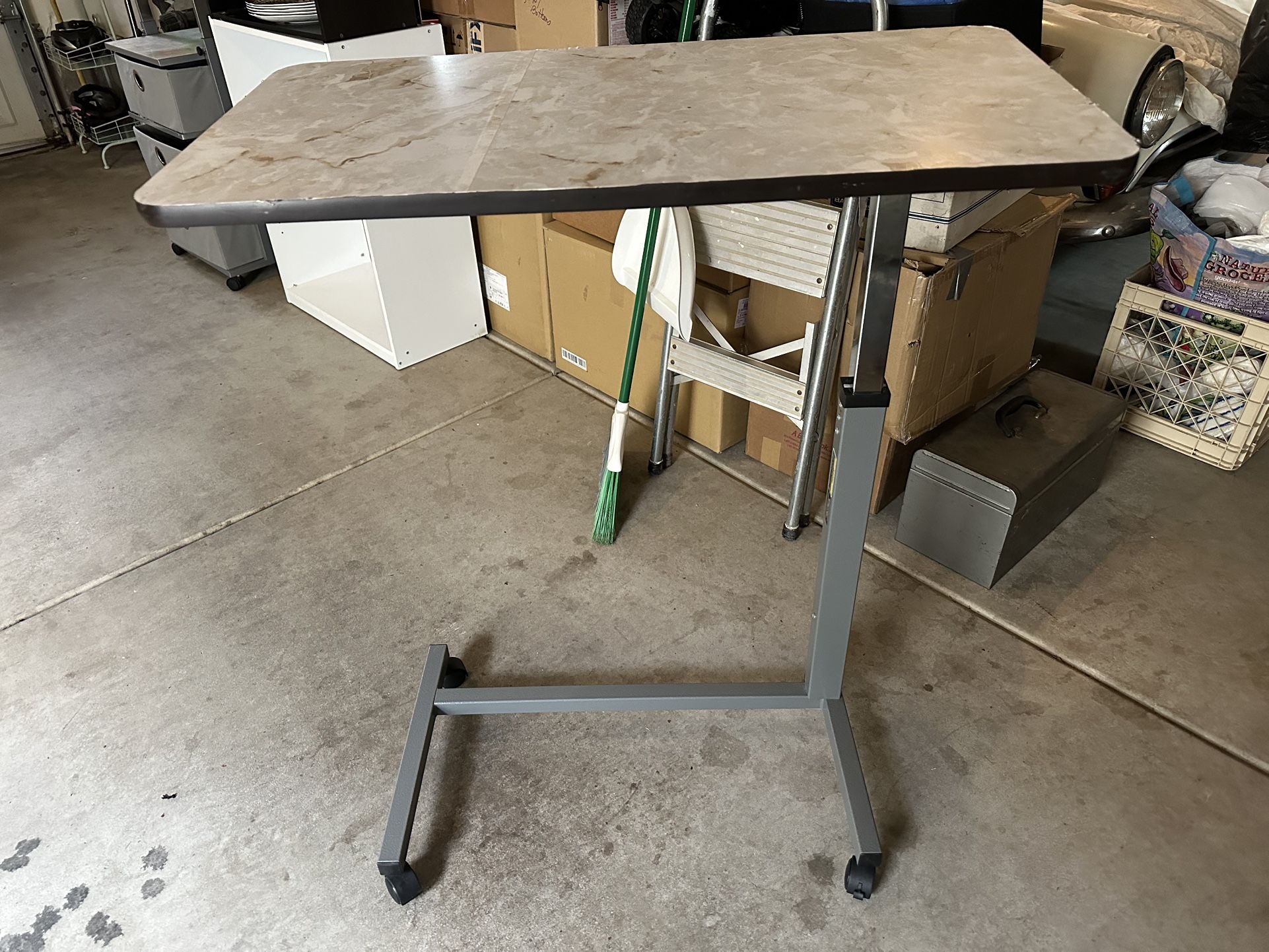Adjustable Bed Table
