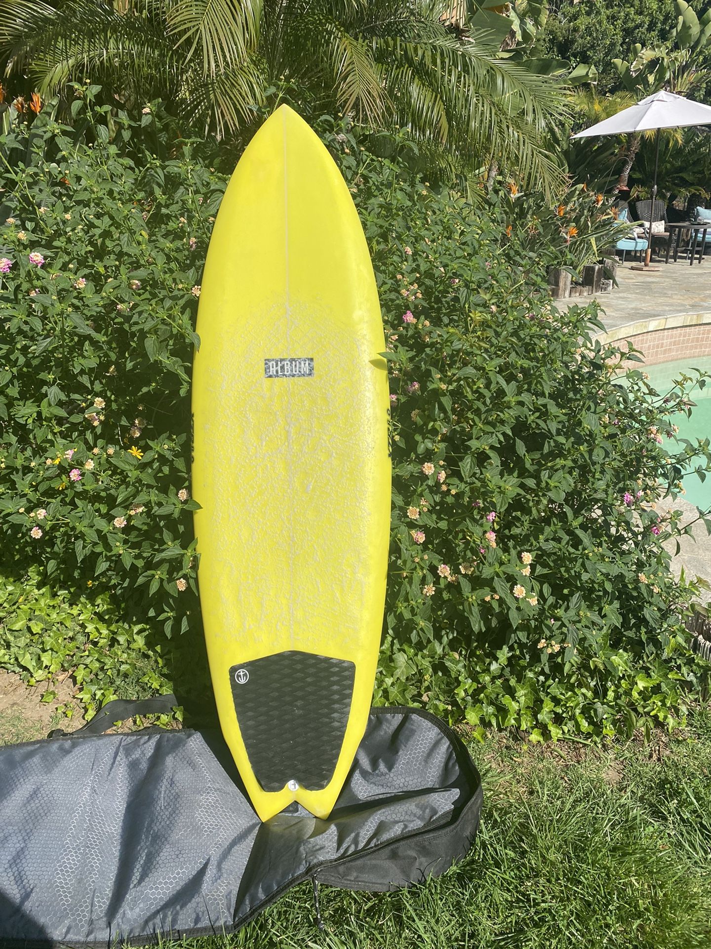 Album Twinsman Surfboard 