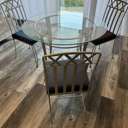 Round Glass Table With 3 Chairs 