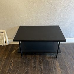 Coffe Table- 31”L x 20”W x 18”H