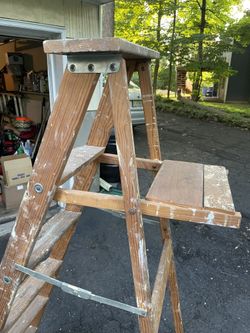 6’ Wood Painters ladder