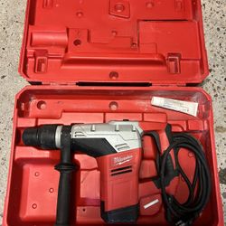 Milwuakee 1-9/16 In Sds Rotary Hammer 