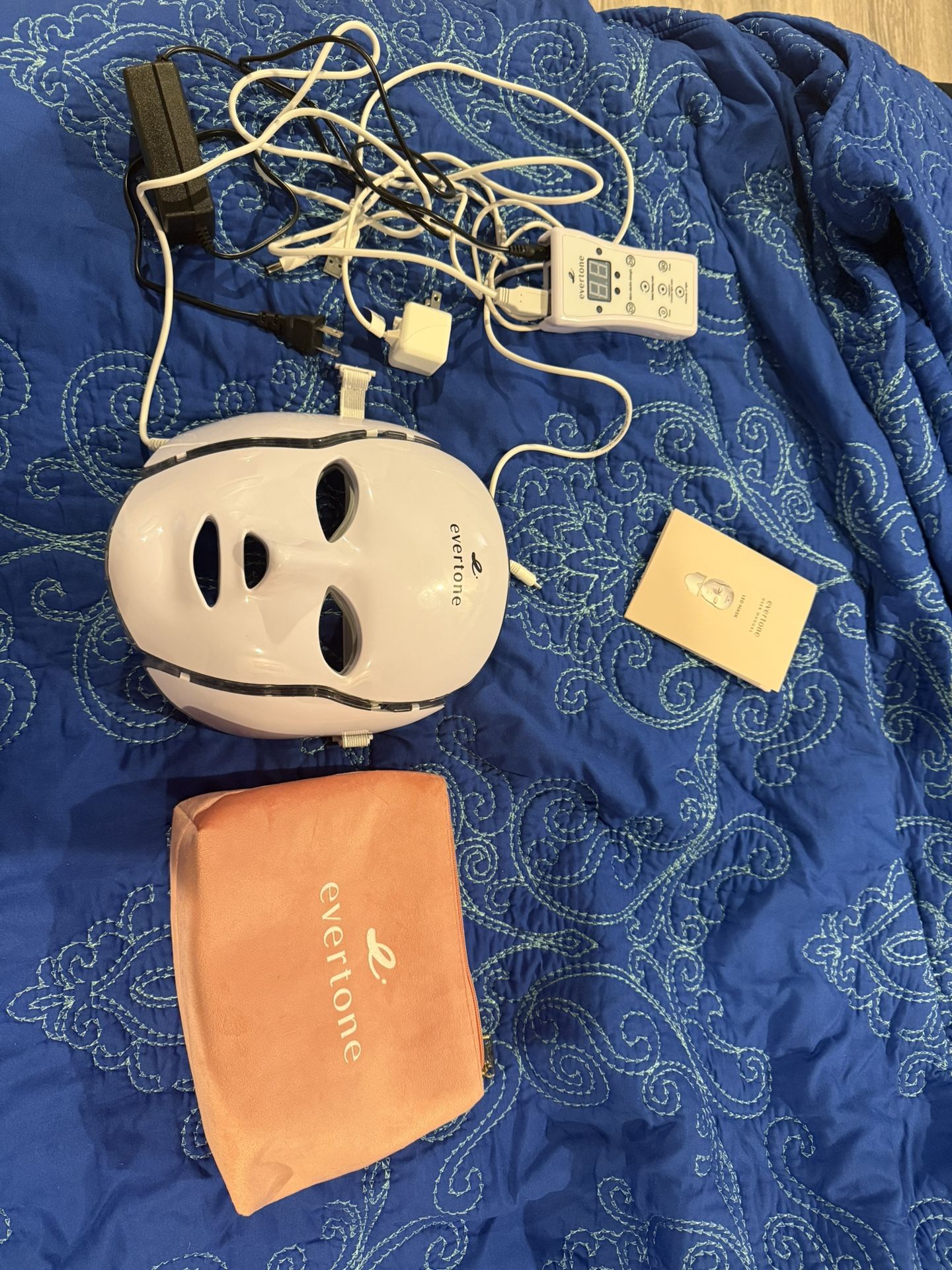 Evertone Omniglow Microcurrent Mask Led Red Light 7 Settings not in box