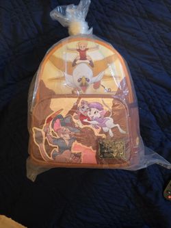 Lounge Fly Back Pack Brand New